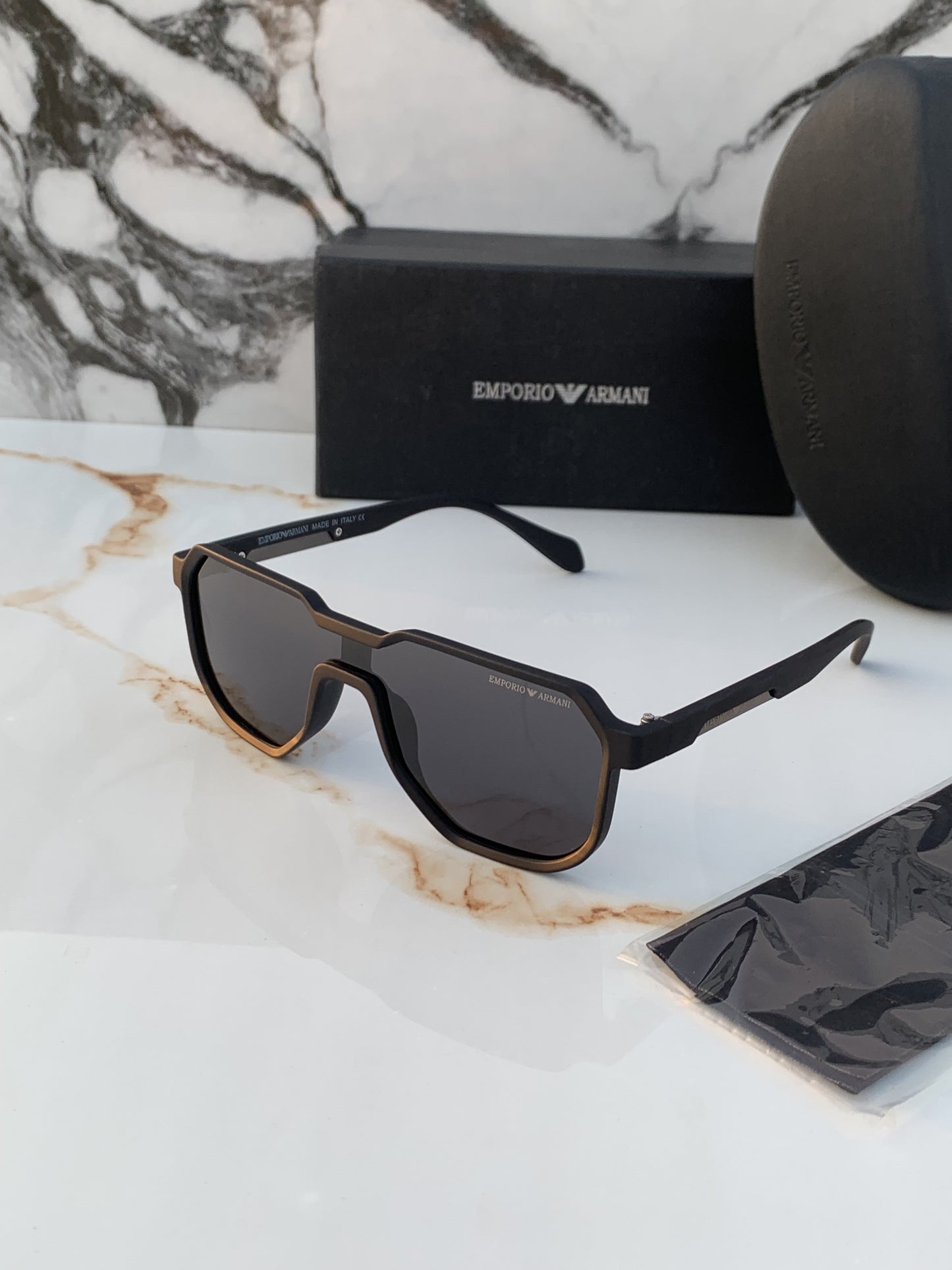 Emporioo Armanii 2602 Black (Luxora Exclusive)