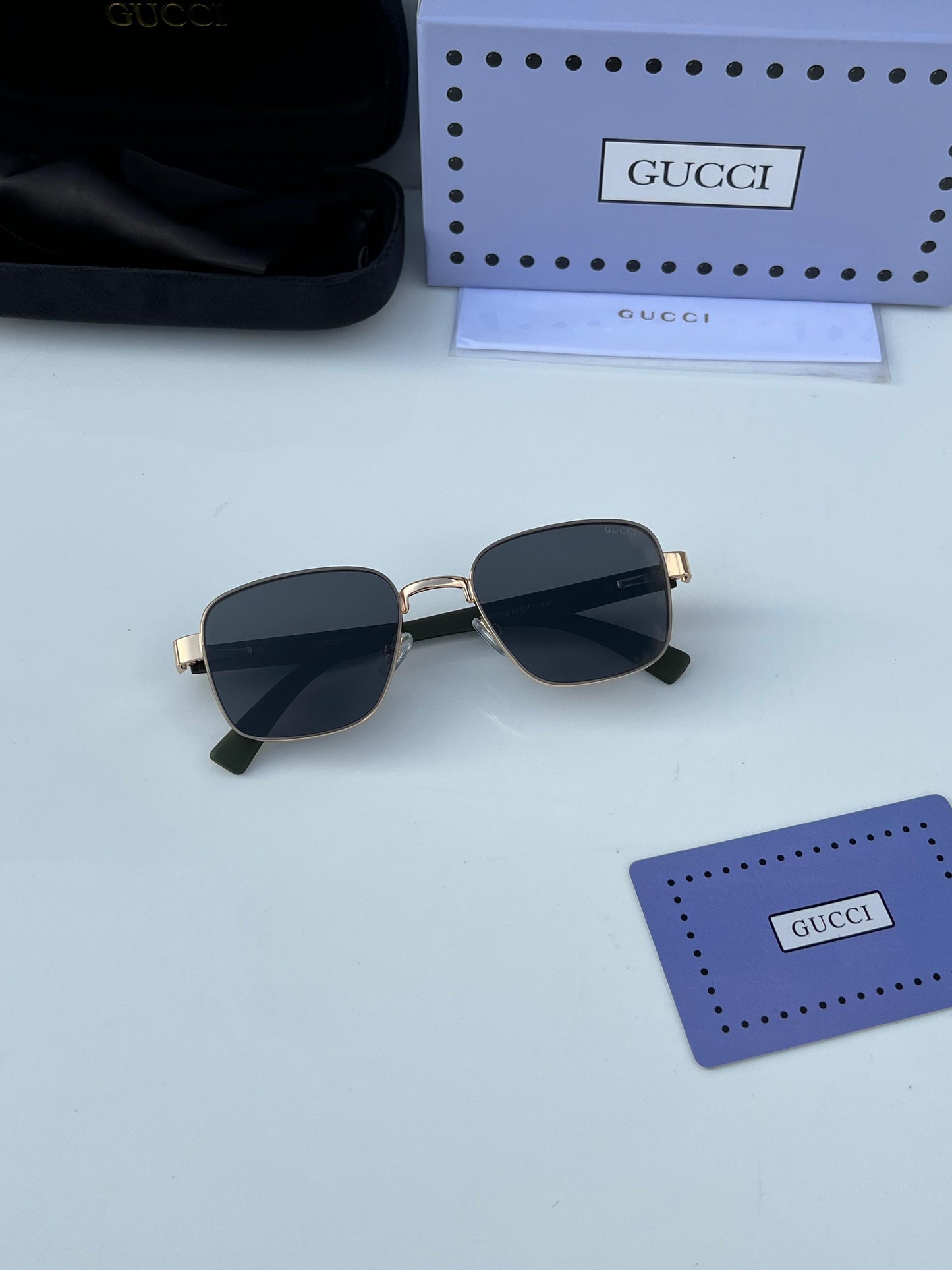 Guccii 983 Gold/Black
