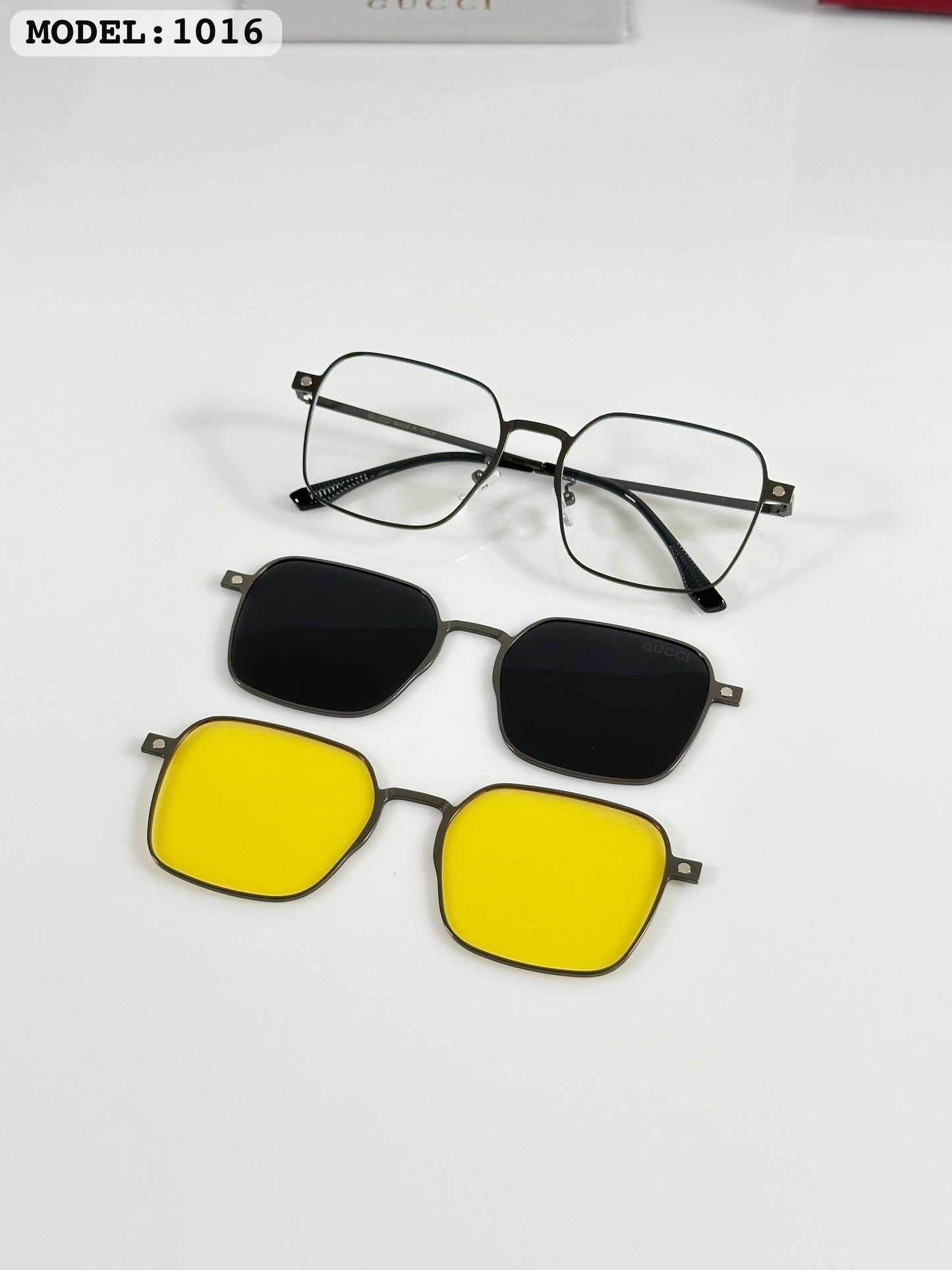 Gucci 1016 Attachment Black/White/Yellow
