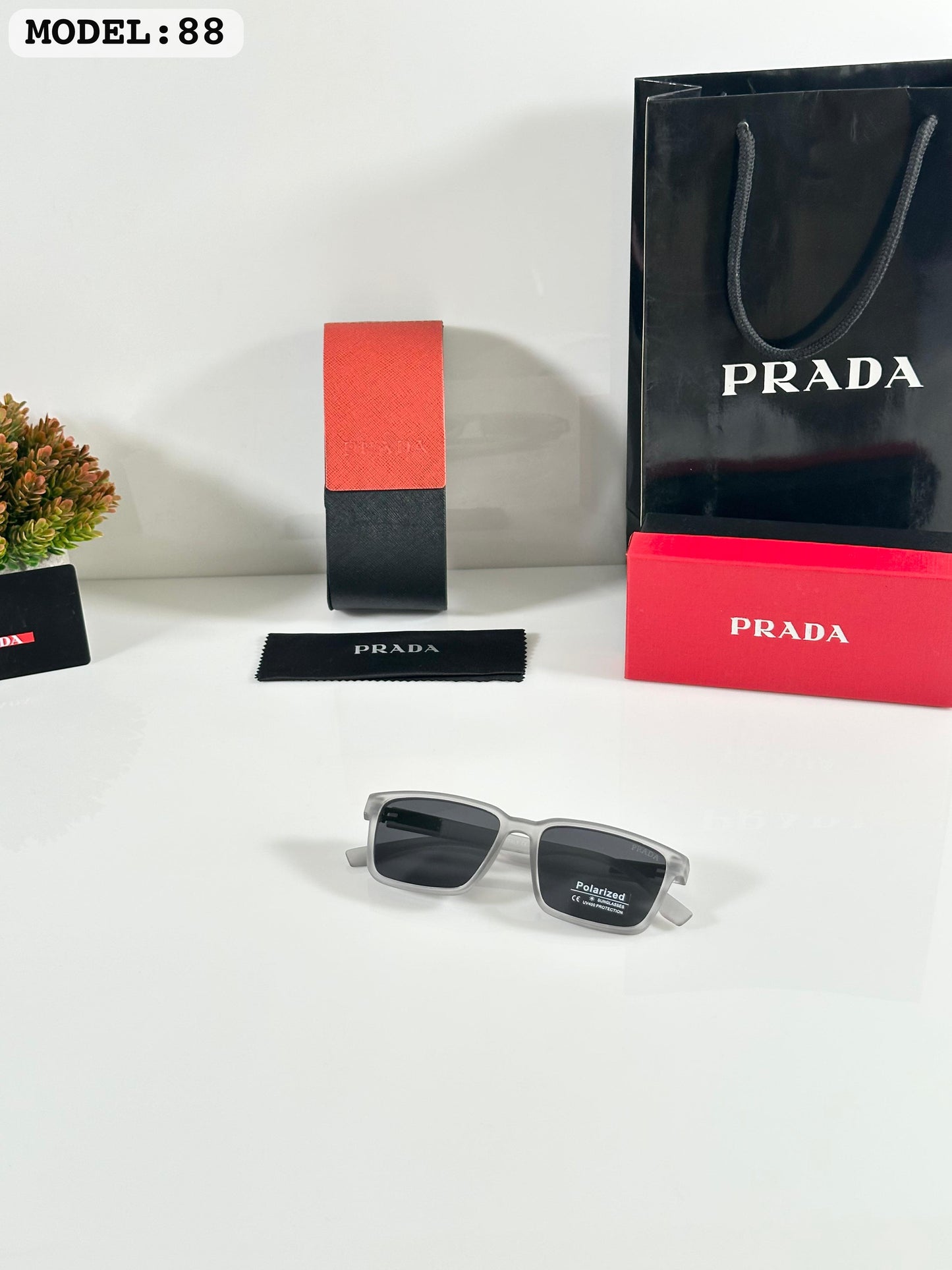 Prada 88 Grey/Black