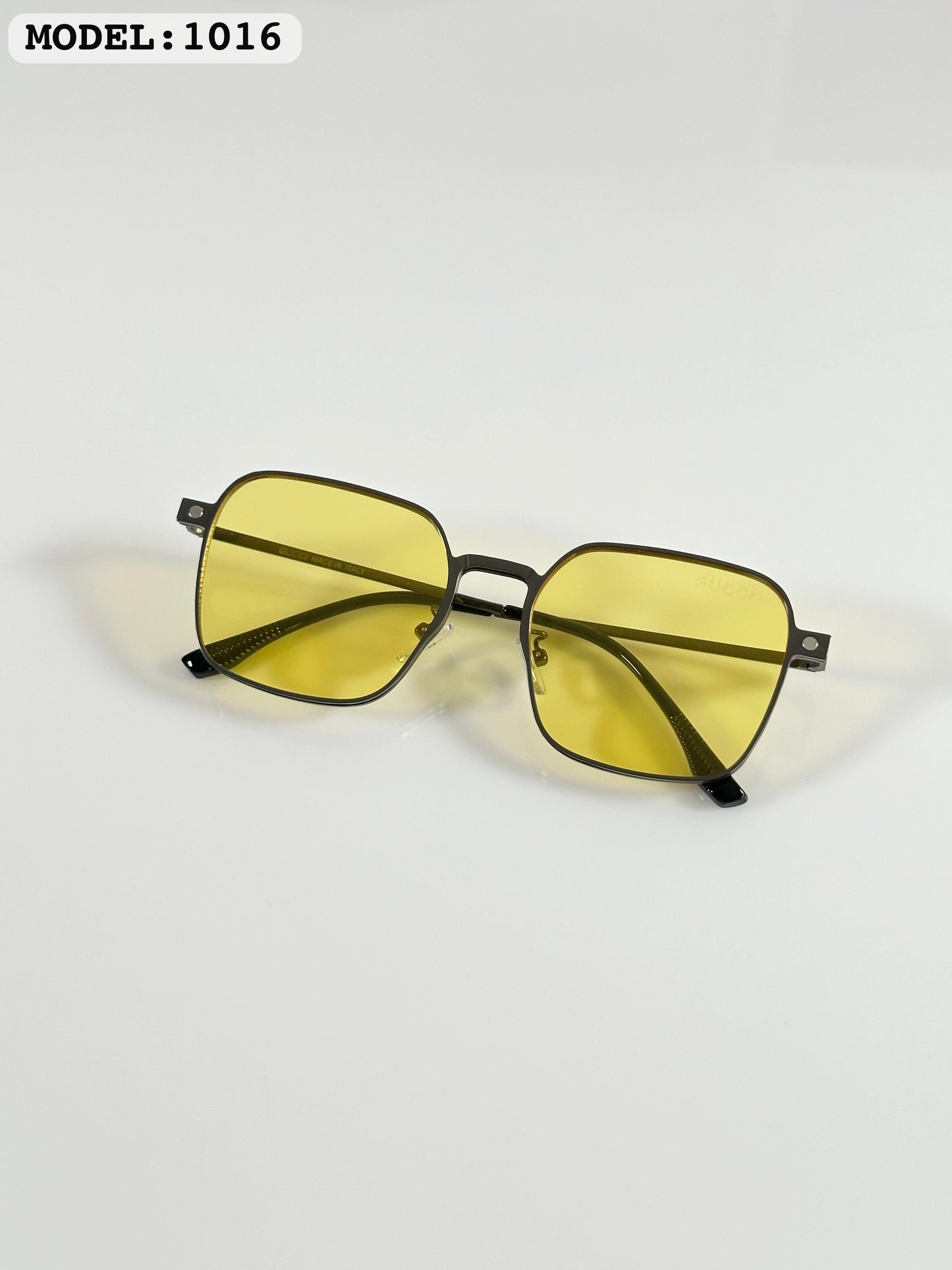 Gucci 1016 Attachment Black/White/Yellow