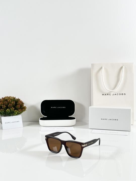 Marcc Jacobss 1002 Matte Brown