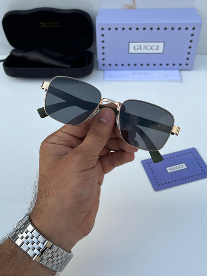 Guccii 983 Gold/Black