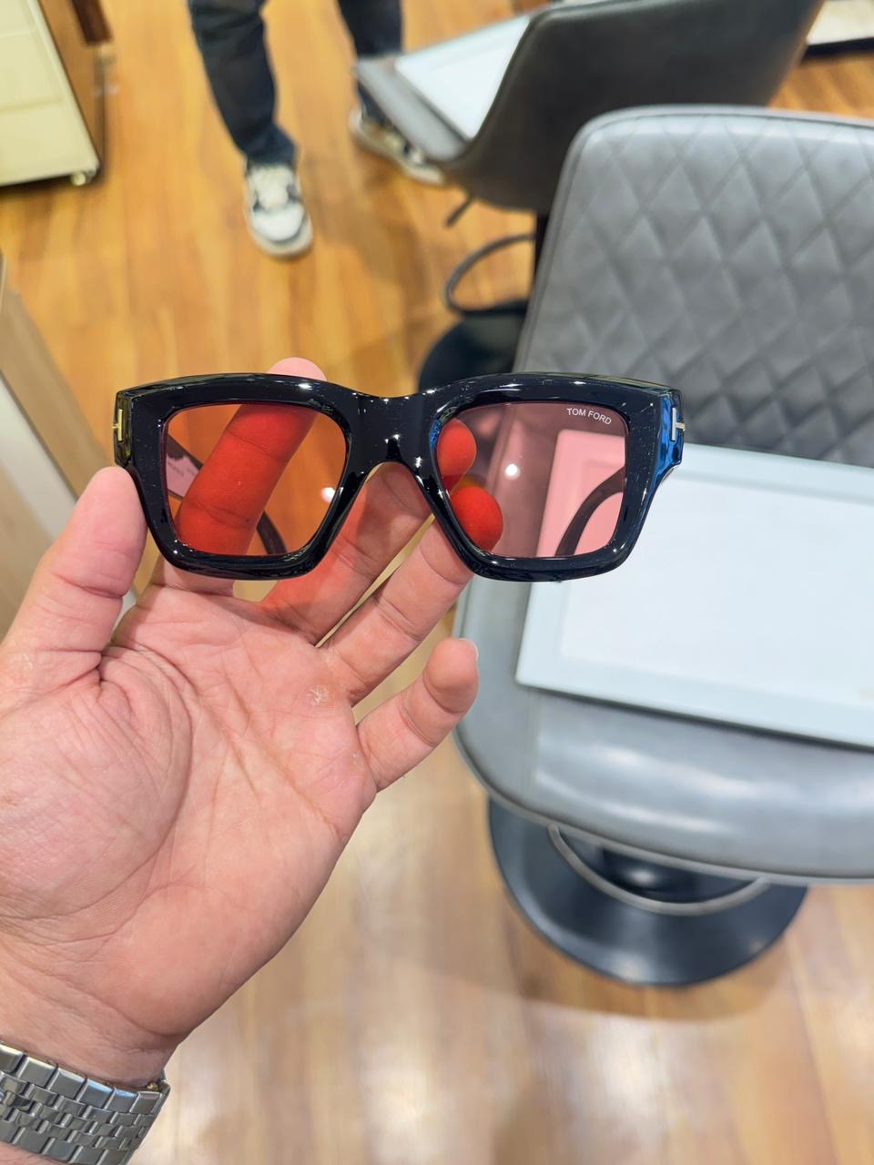 Tomforrd 184 Red Candy(Premium Quality)