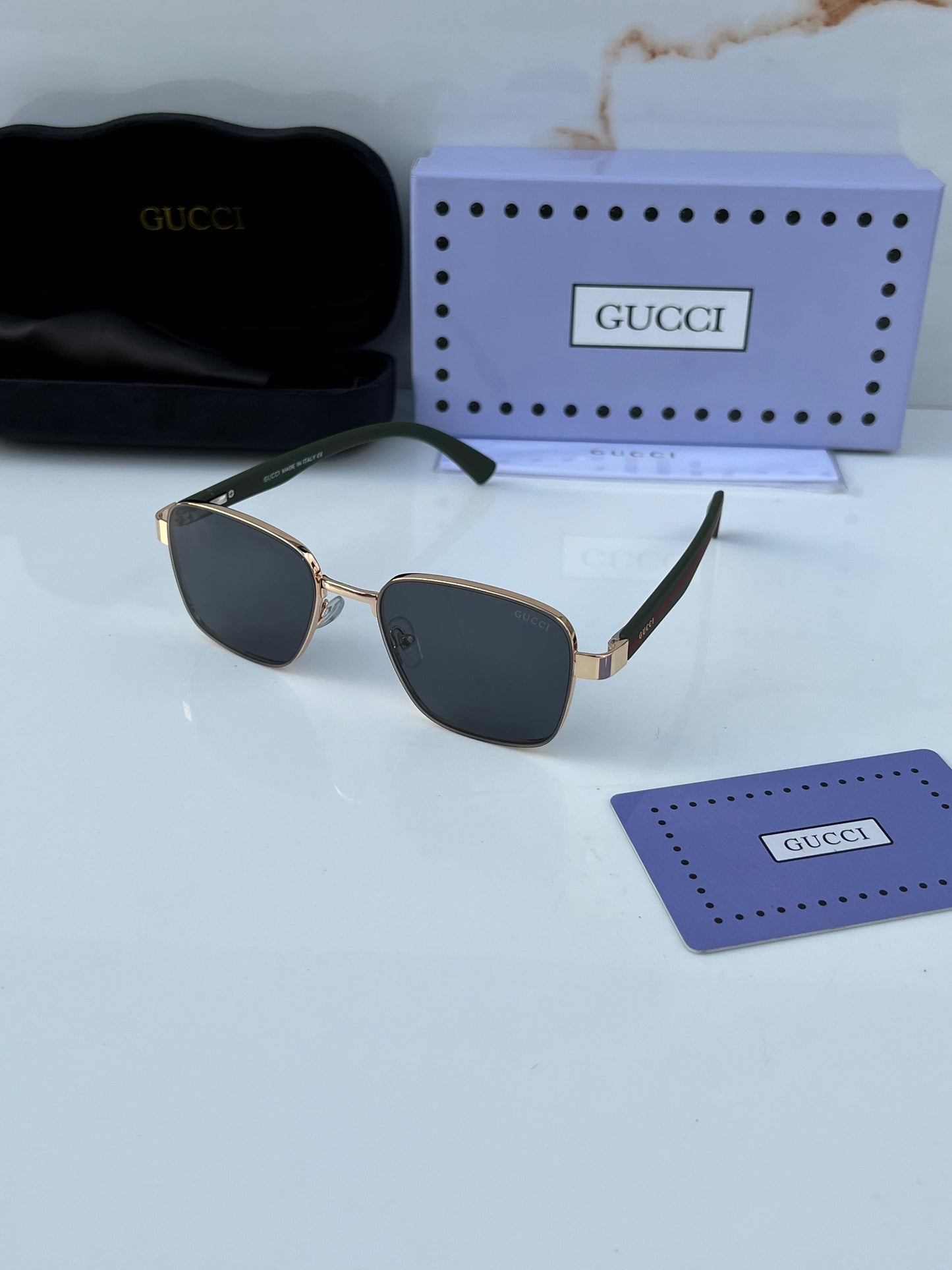 Guccii 983 Gold/Black