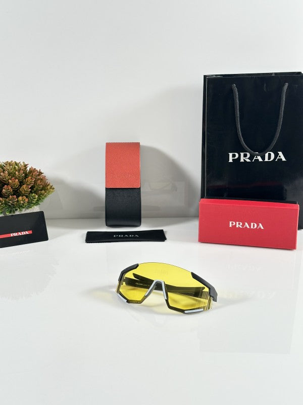 Prada_3053_Black_Yellow