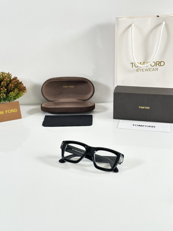 Tom_ford 184 Black Frame