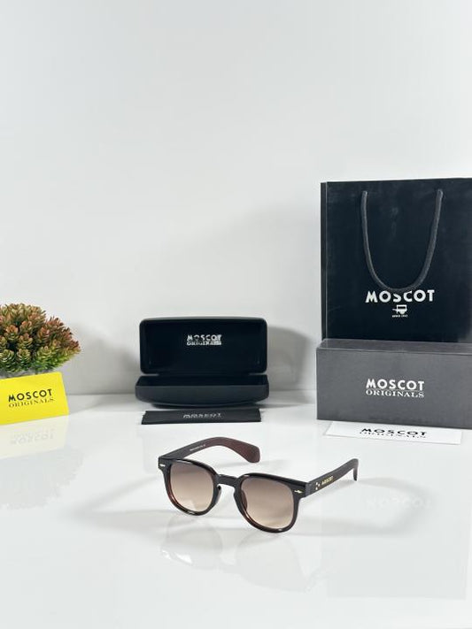 Moscott 120 Brown