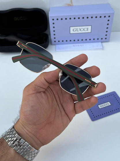 Guccii 983 Gold/Black