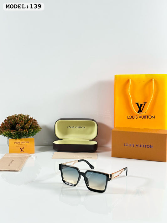 LOUISS VUITTONN 139 GOLD BLACK GREEN DC
