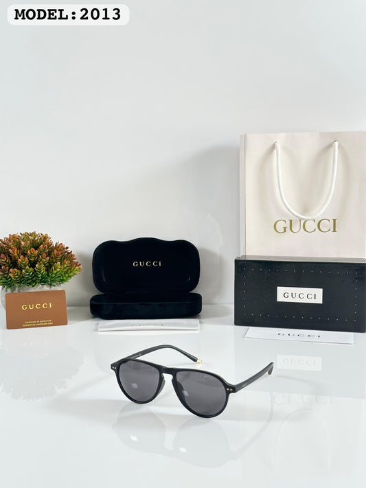Guccii 2013 Black