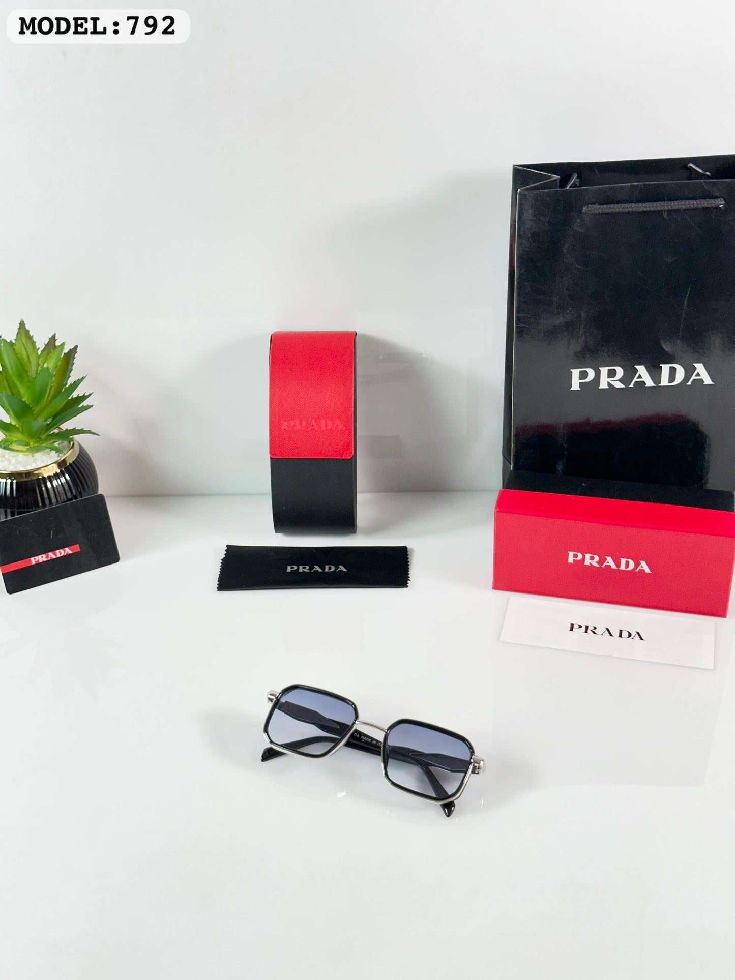 Pradaa 792 Silver