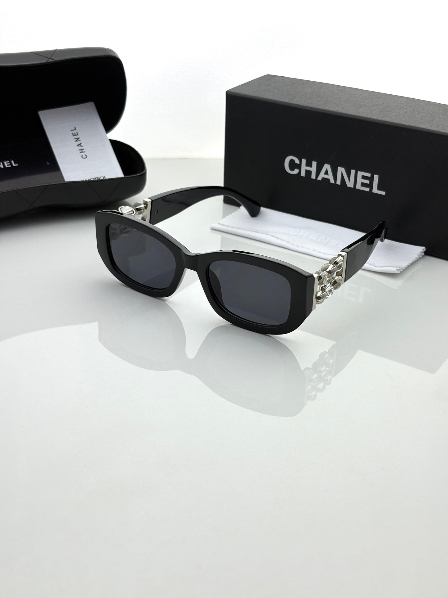Chanel 311 Black