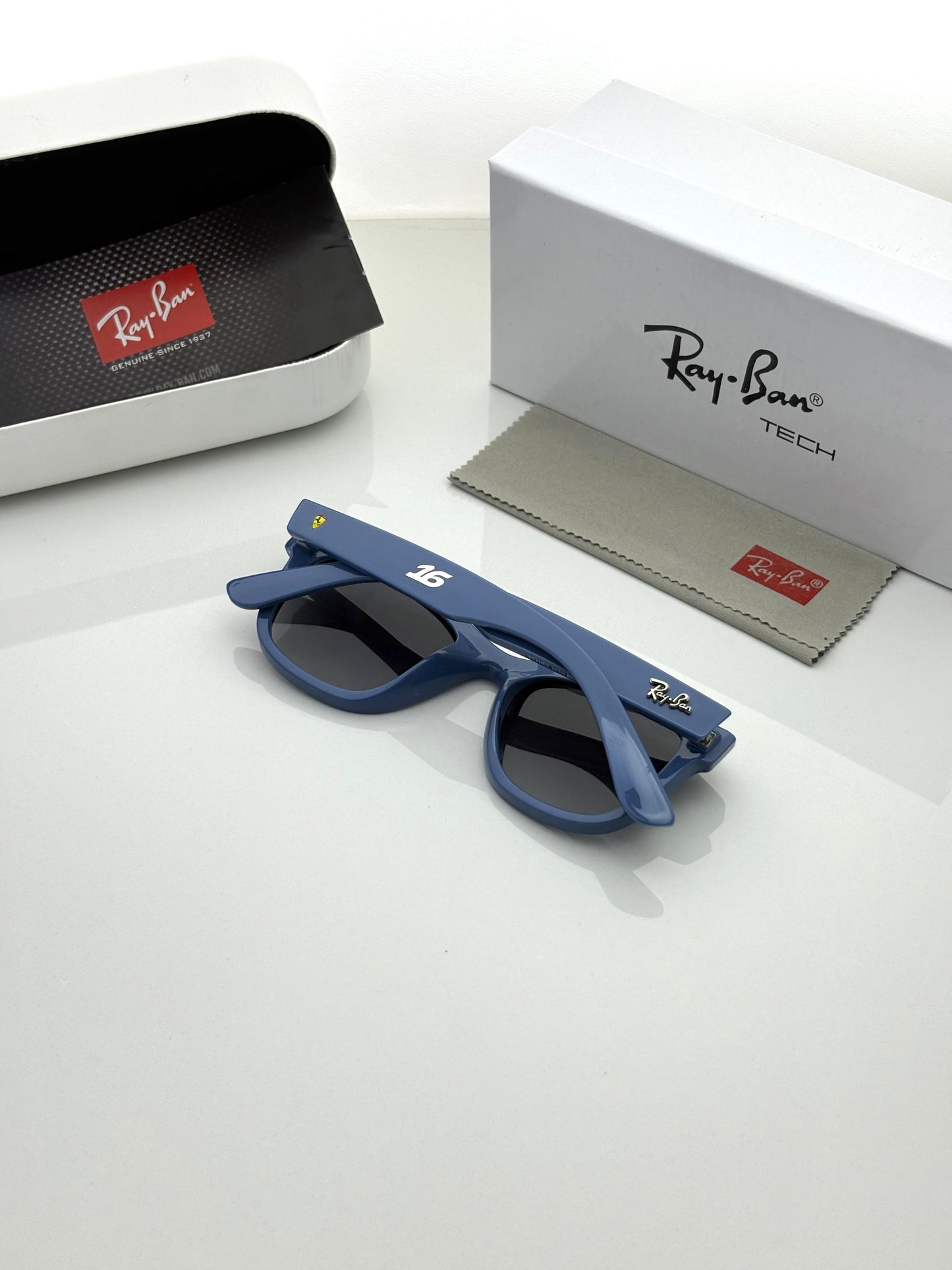 Ray_Bann 0502 Blue Ferrarii Edition