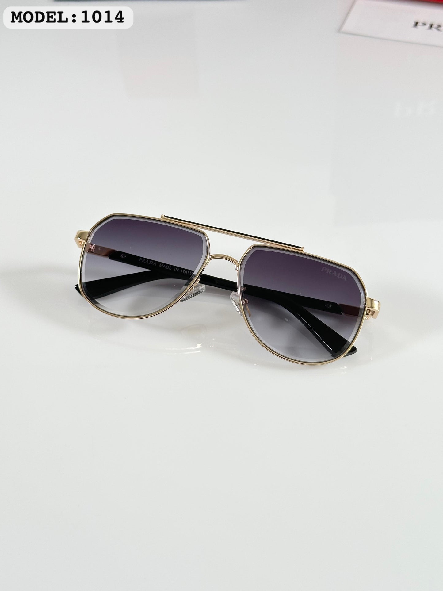 Prada 1014 Gold/Black