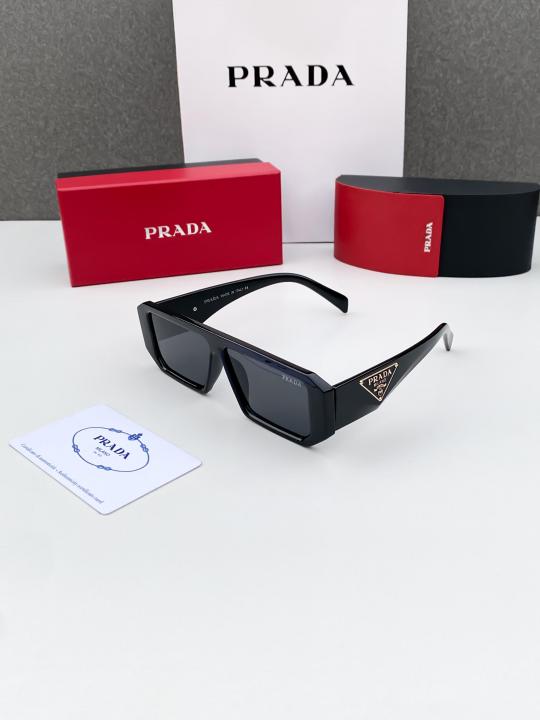 Prada 132 Black