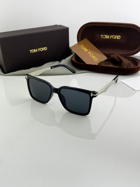 TomForrd Silver Black 555