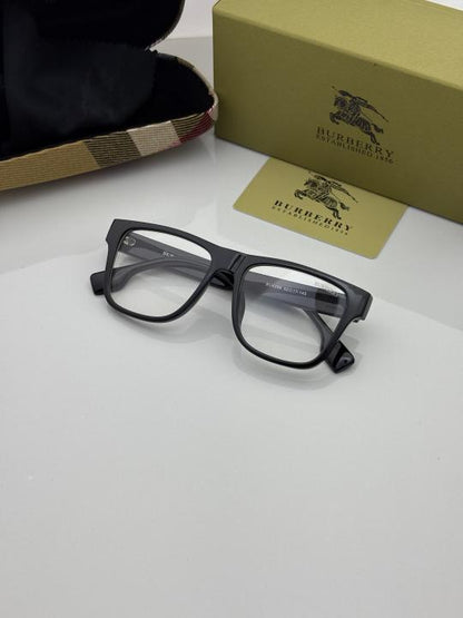Burberry 4358 Black Plano
