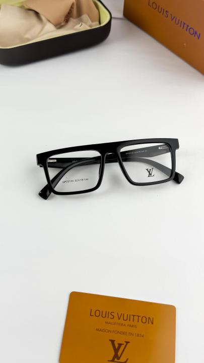 Louiss Vuiiton 23133 Black Plano