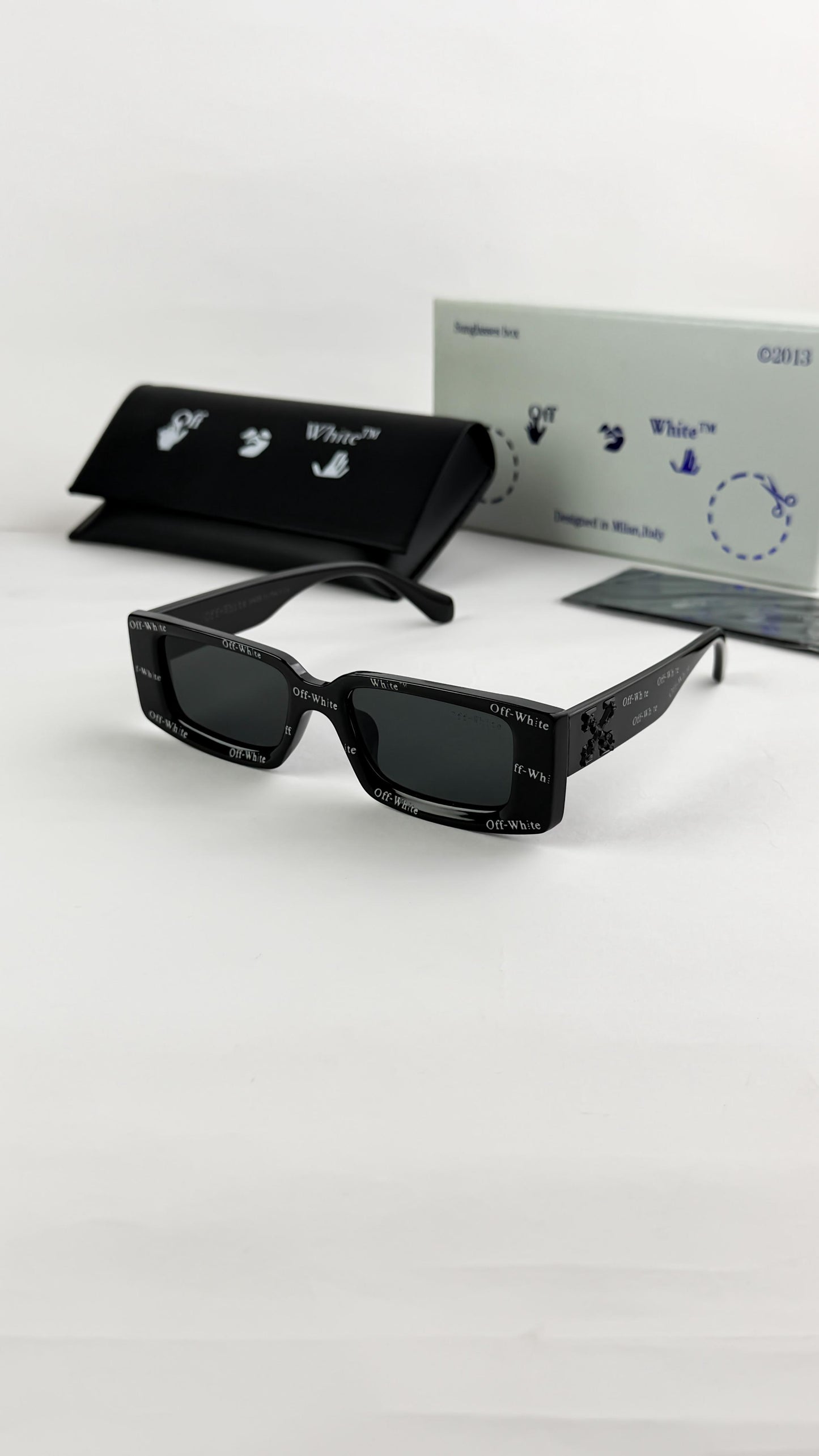 OFF White Black 88995
