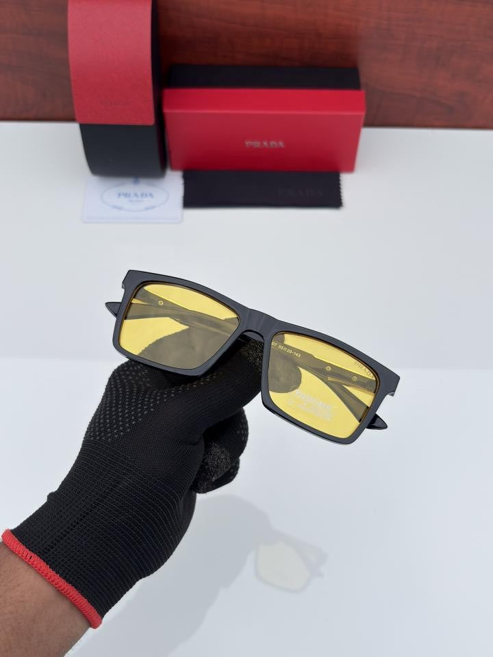 Prada Black/Yellow 82007