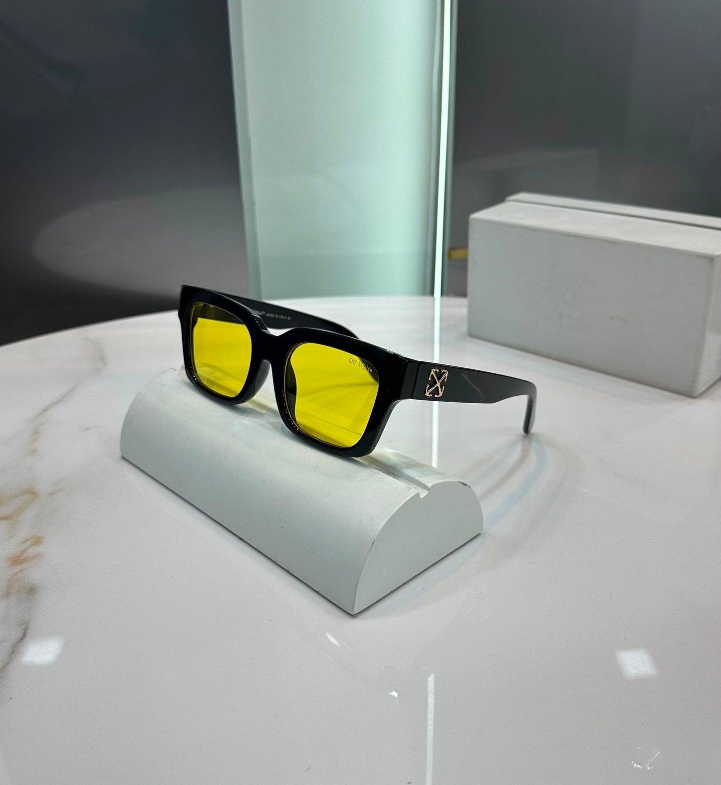 OFFF White Night Vision