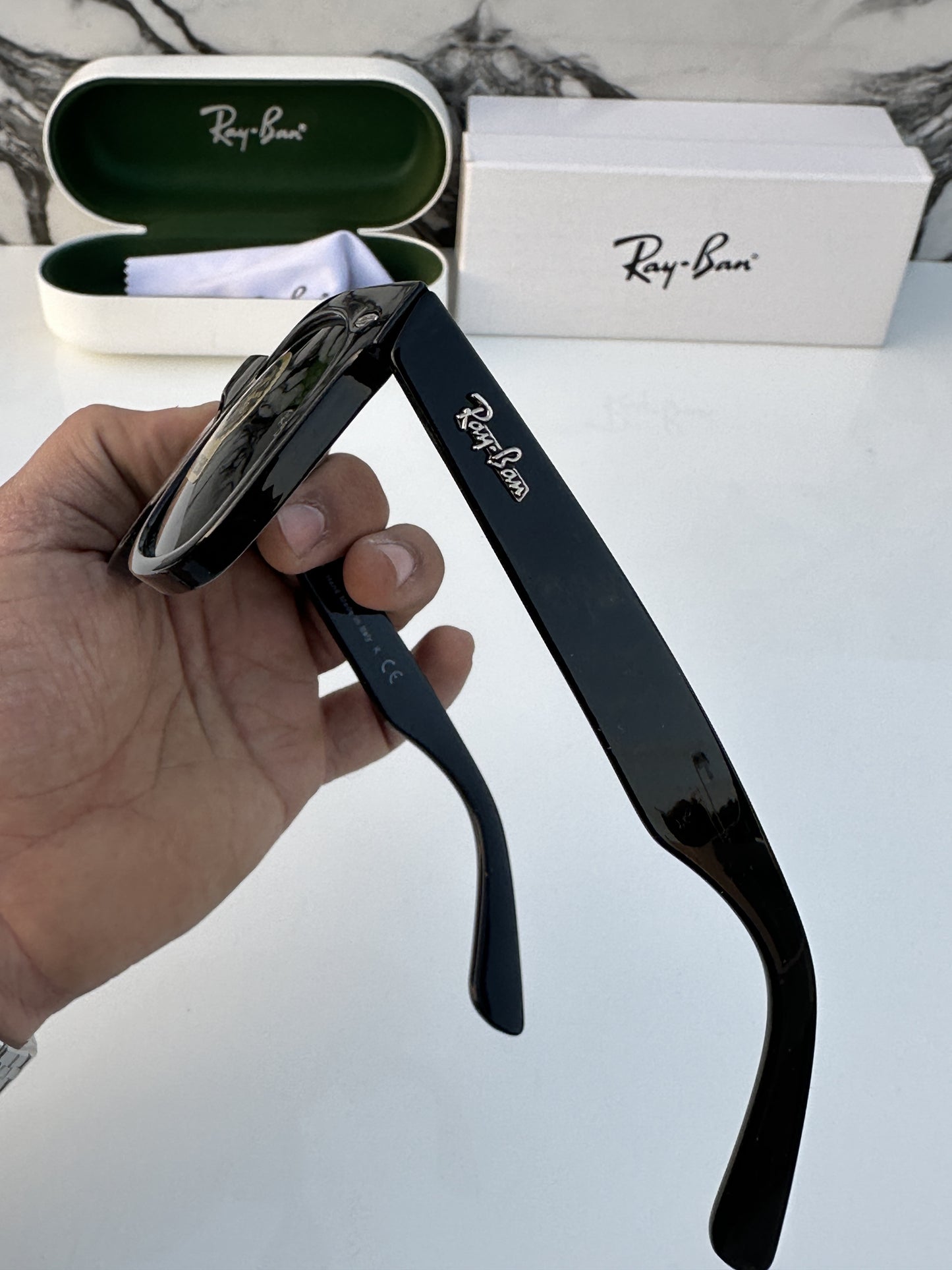 Model 2140 Slant Black