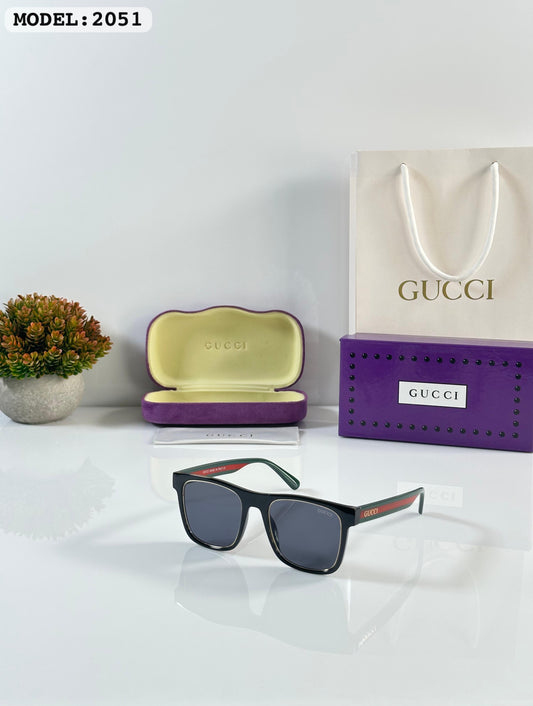 Guccii 2051 Green logo
