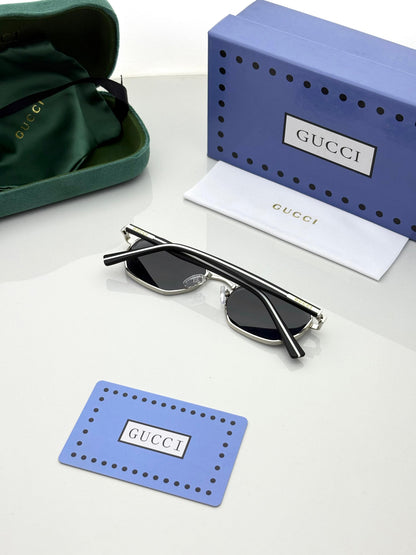 Guccii 1339 Silver Black
