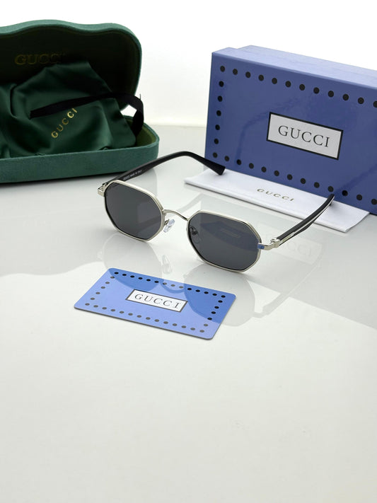 Guccii 1339 Silver Black