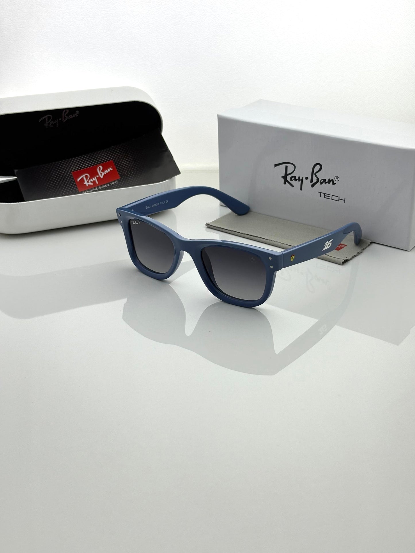 Ray_Bann 0502 Blue Ferrarii Edition