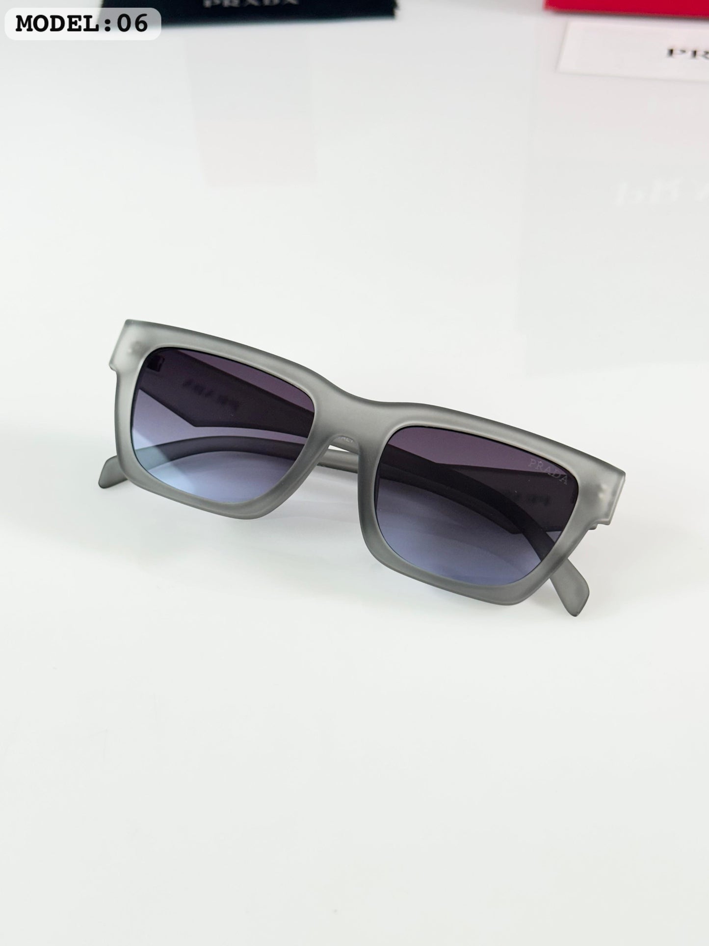 Prada 06 Grey/Blue