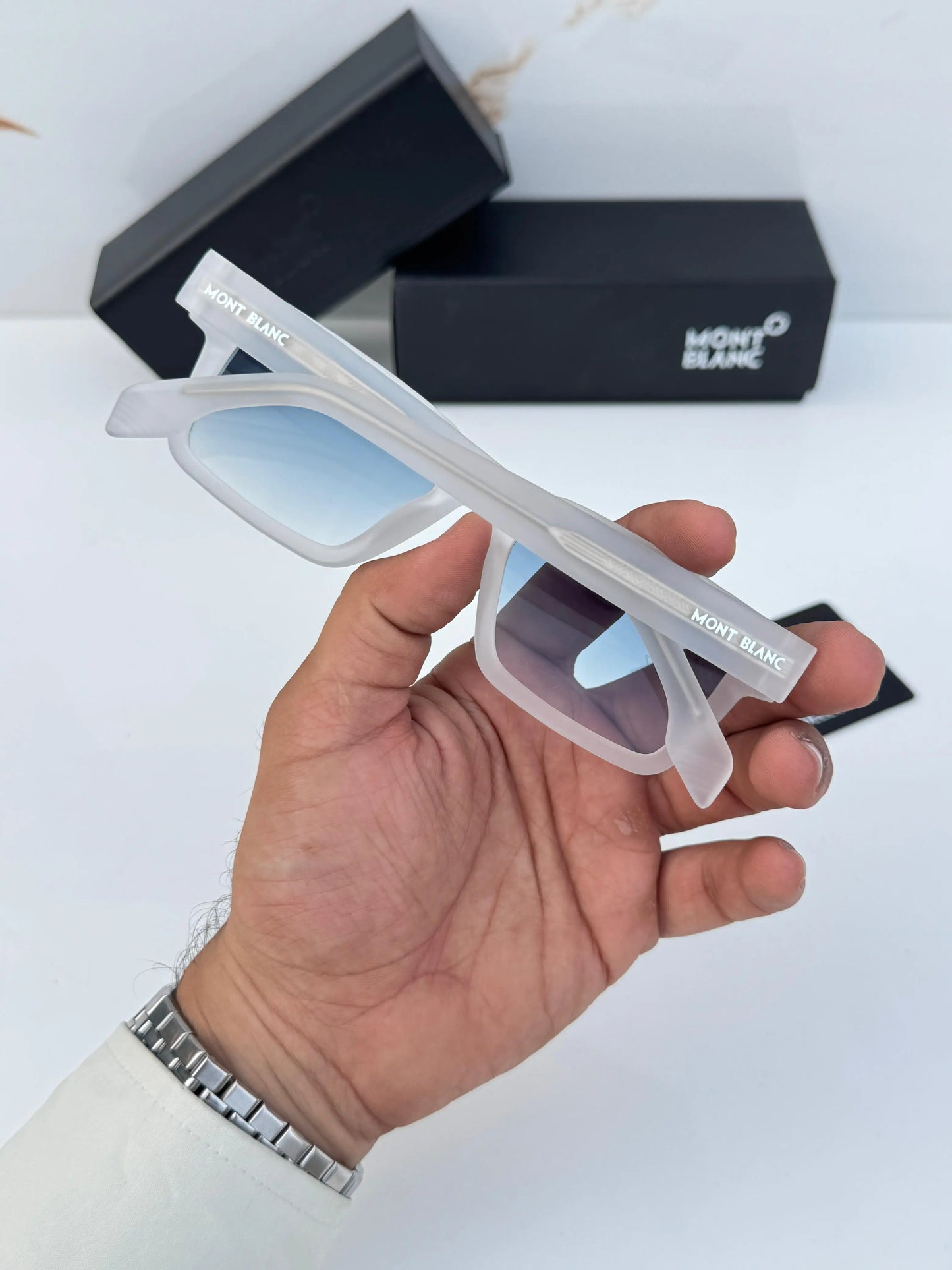 Montt Blanc 335 Ice Blue