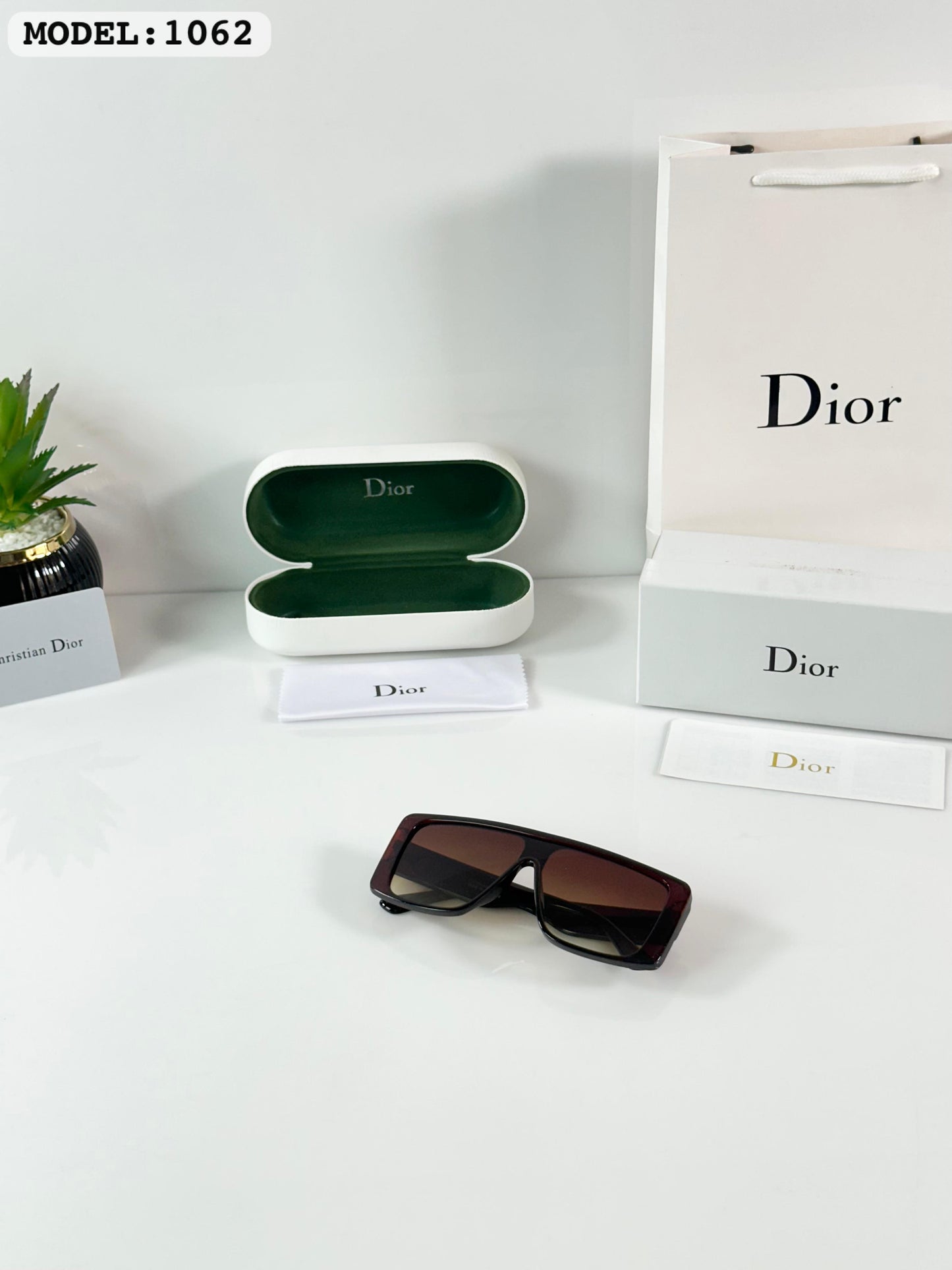 Cristian Dior 1062 Brown
