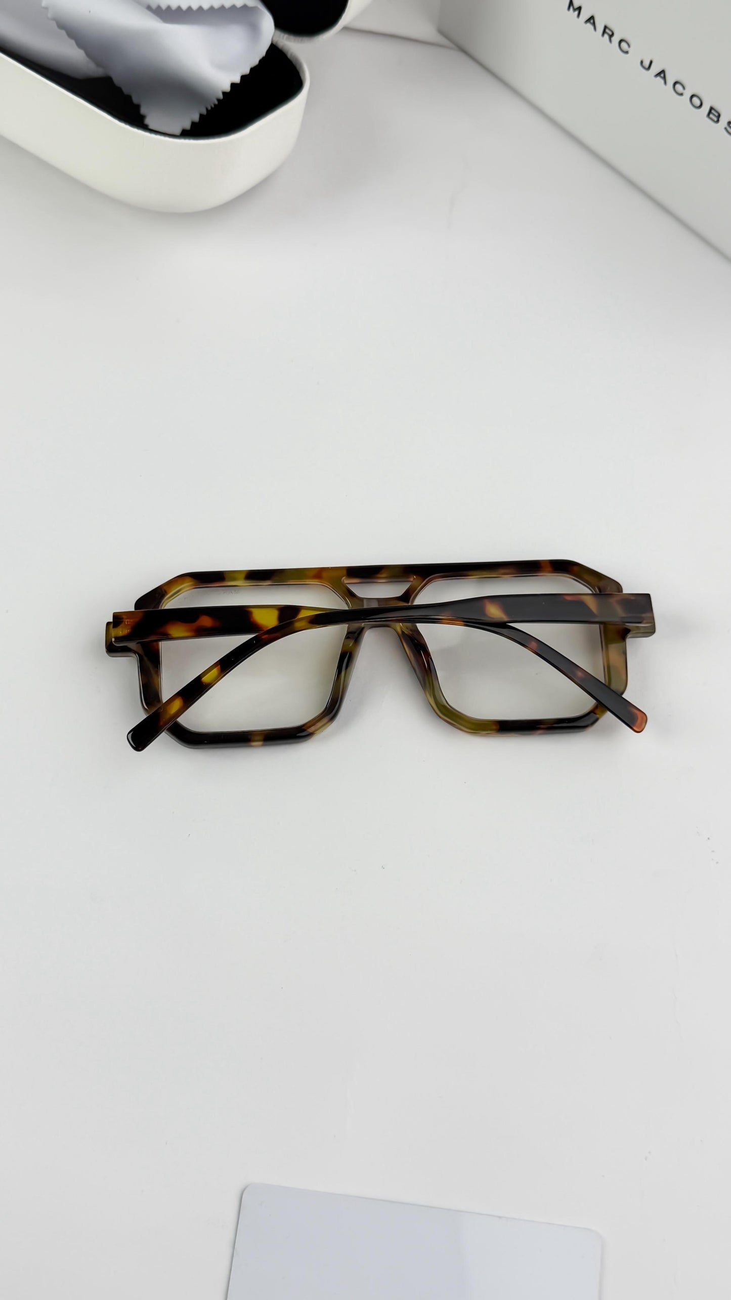 Marcc Jacobss Tiger Frames