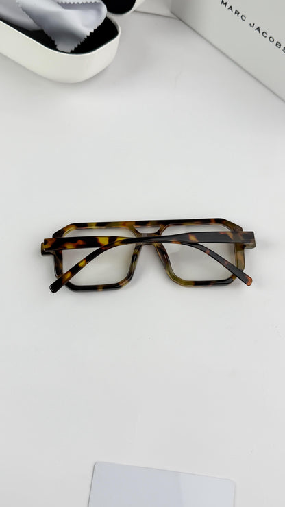 Marcc Jacobss Tiger Frames