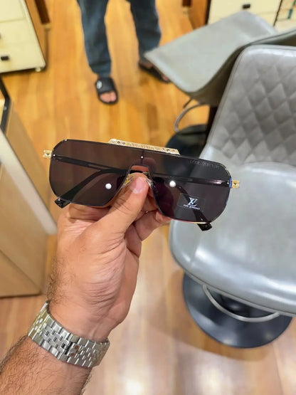 Louiis Vuiiton 24027 Gold