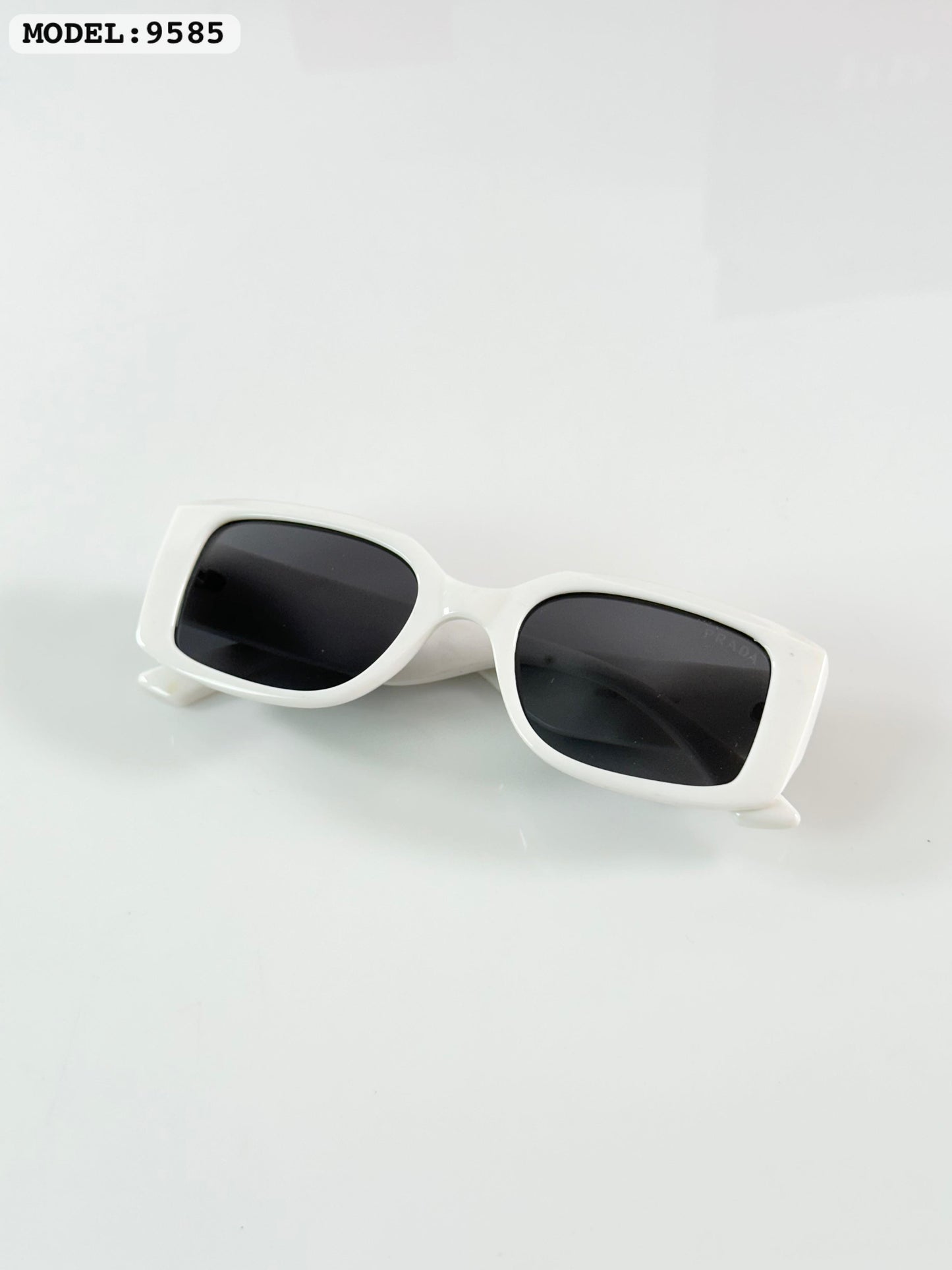 PRADAA WOMEN'S 9585 White/Black