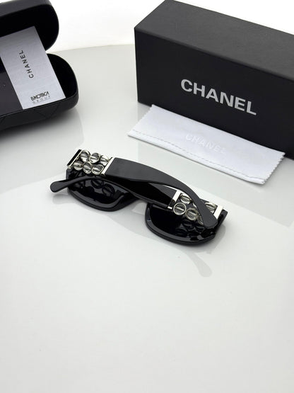 Chanel 311 Black